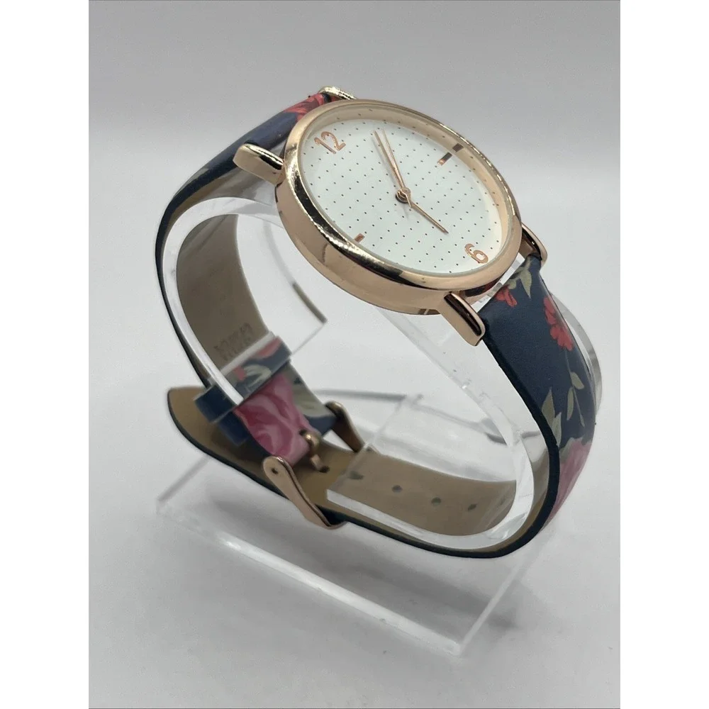 Women's Floral Band Quartz Watch‎ Rose Gold 35mm Case- New Battery
